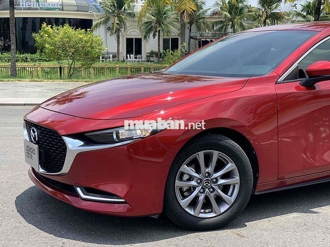 Mazda 3 Luxury 2022 qua sử dụng đi kĩ giá hợp lý