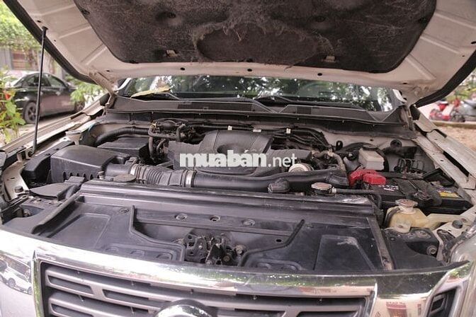 Nissan Navara 2017 Trắng
