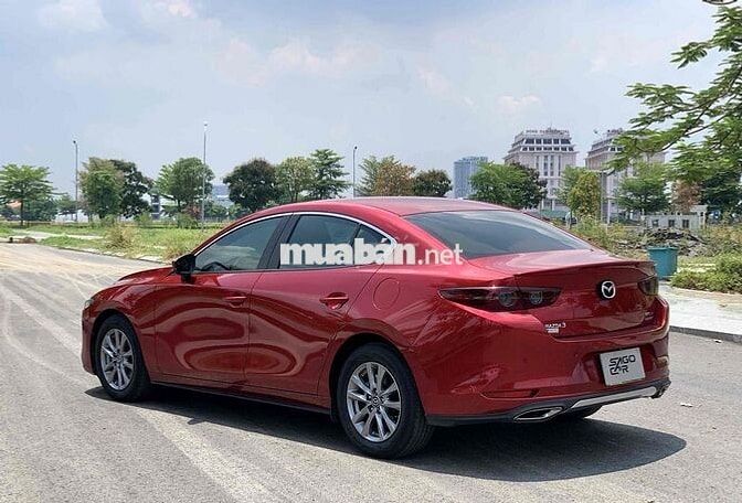 Mazda 3 Luxury 2022 qua sử dụng đi kĩ giá hợp lý