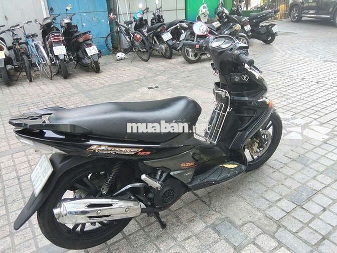 Suzuki Hayate 125 
