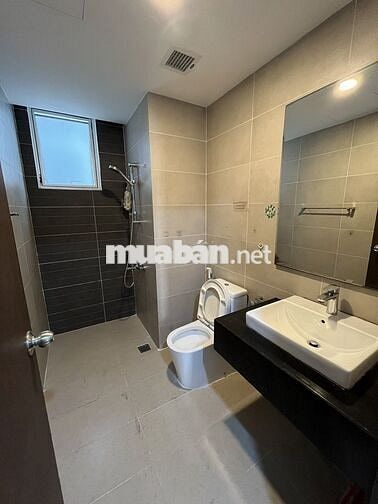 Cho thuê căn hộ Sunrise Riverside 3 PN 93m2 giá 18 tr/tháng