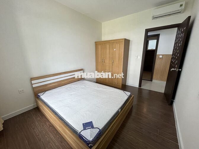 Cho thuê căn hộ Sunrise Riverside 3 PN 93m2 giá 18 tr/tháng
