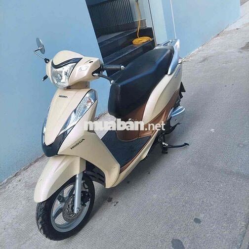 Honda Lead 2014 Vàng kem