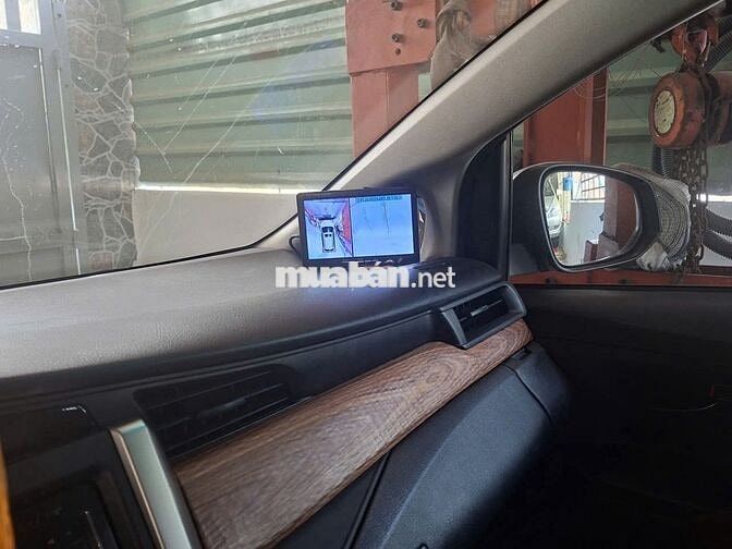 Toyota Innova E 2018 Bạc