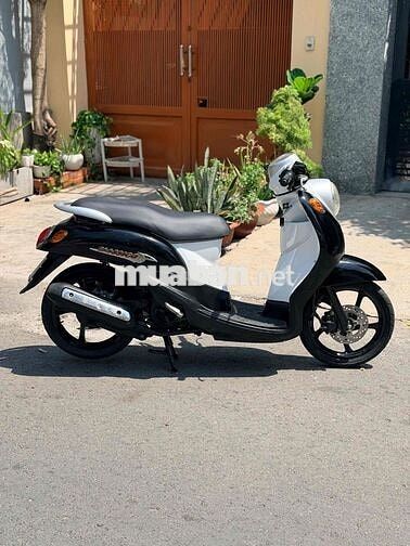 Yamaha Mio Classic 2010 Đen Trắng