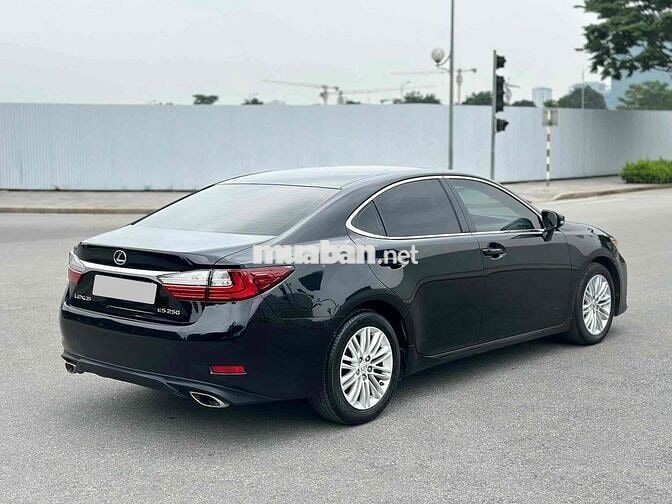 Lexus ES 250 2017 2.5AT Đen 98000 km Siêu Mới