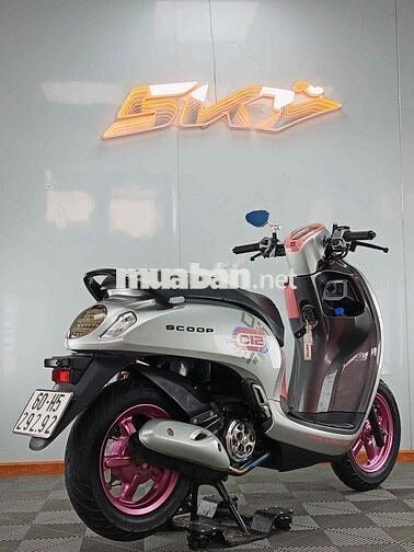 Honda Scoopy Bạc, Hồng