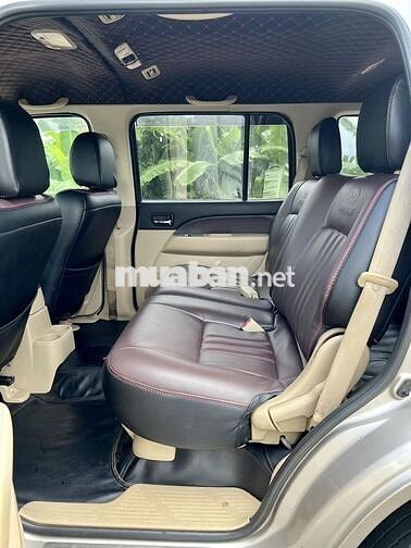 Ford Everest 2009 máy dầu số sàn màu xám
