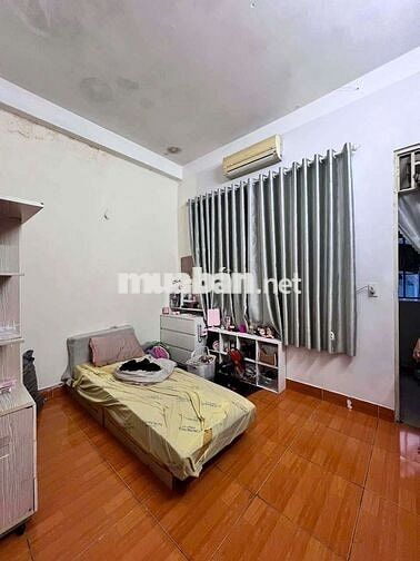 # NHÀ CHÍNH CHỦ CHƯA QUA KINH DOANH CẦN BÁN GẤP, HẺM THÔNG 10M
