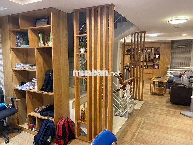 Chung cư 134 Trần Hưng Đạo, Q1 – DT 29m² – Giá 2,35 tỷ