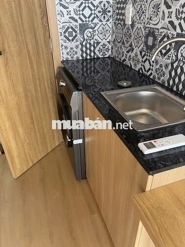 Studio ngay biển Mỹ Khê - Vo Văn Kiet