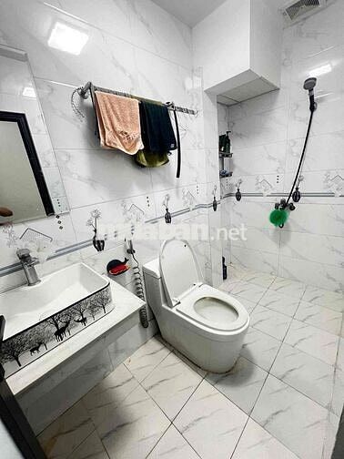 Nhà cực đẹp 5 tỷ phố Nguyễn quý Đức 100 m2 tầng 2 sổ đỏ Thanh Xuân Bắc