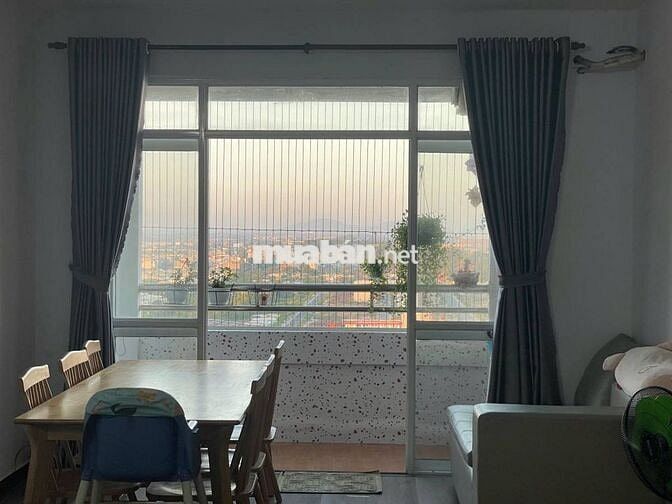 BÁN CHUNG CƯ SEAVIEW 4 TẦNG CAO, LOẠI CĂN 1PN - GIÁ 2,3 TỶ