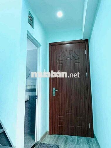 cho thuê nhà mới sạch sẽ . 3pn2wc ( CMT8 p13 Quận 10)