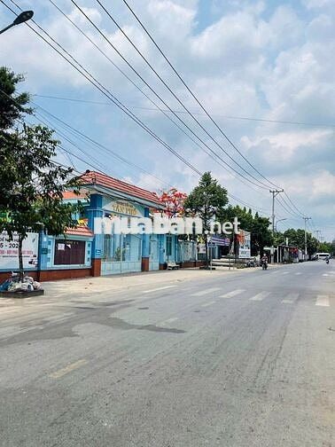 NỀN MẶT TIỀN CÓ PHÒNG TRỌ MÀ GIÁ CHỈ 1,5 TỶ QUÁ RẺ