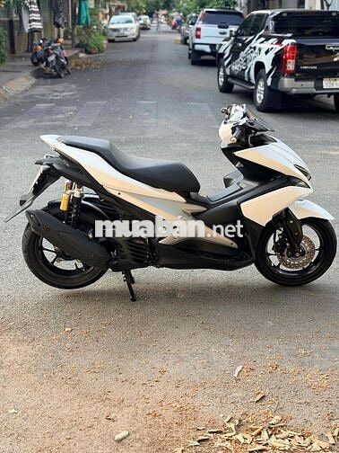Yamaha NVX 155 2018 Trắng