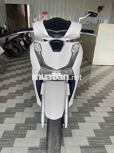 Honda SH 150i trắng abs