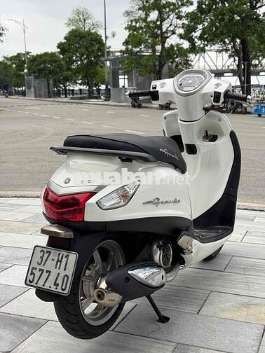 Yamaha Grande màu Trắng