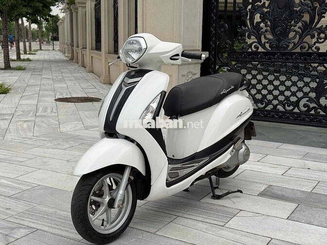 Yamaha Grande màu Trắng