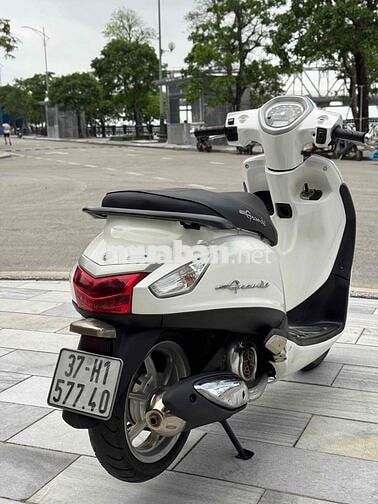 Yamaha Grande màu Trắng