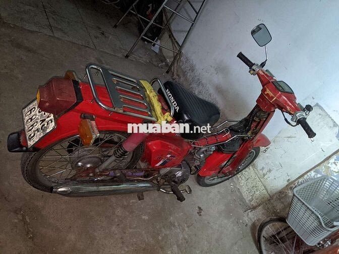Honda DM 70 đỏ