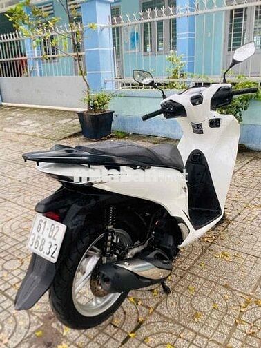 Honda SH màu Trắng ít sử dụng, phụ tùng Zin