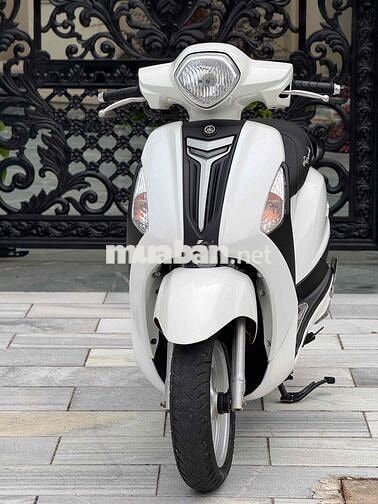Yamaha Grande màu Trắng