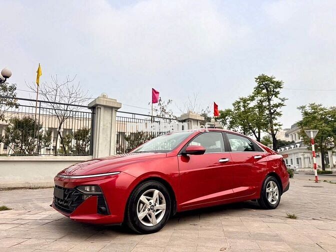 Hyundai Accent 1.5AT 2024 - 60000 km