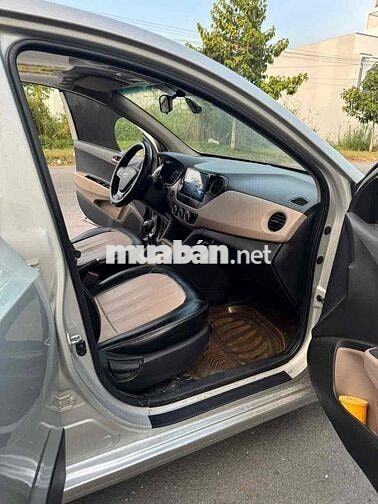Hyundai i10 2014 Bạc 5 chỗ ban đu