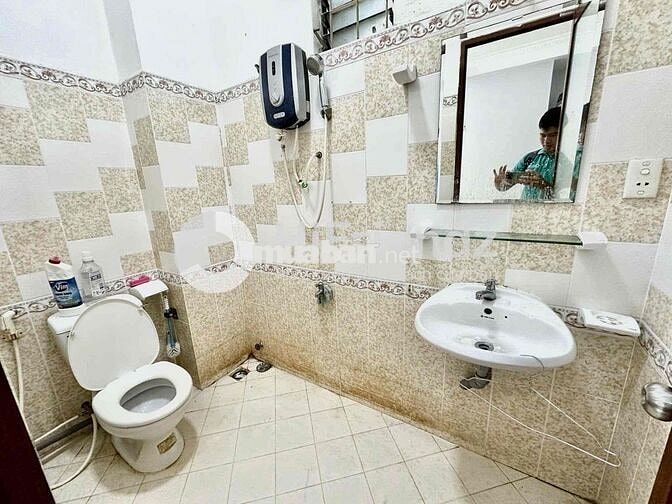 CHO THUÊ PHÒNG TRỌ GIÁ RẺ NGAY CƯ XÁ ĐÔ THÀNH QUẬN 3