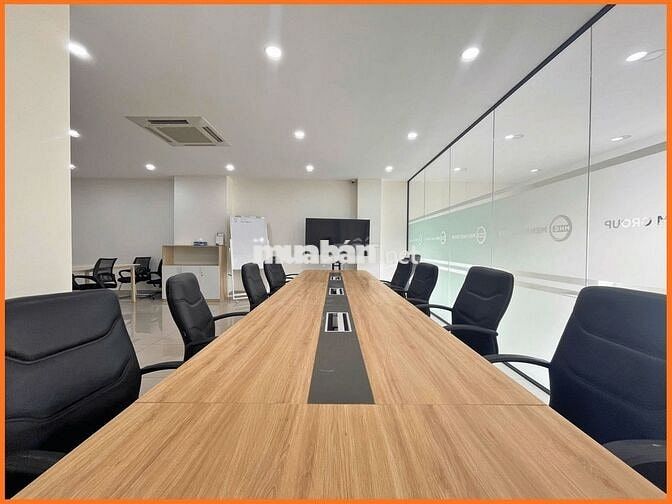 Văn Phòng 70m2 Full Nội Thất Có VAT Giá Chỉ 14Tr - Vạn Phúc City