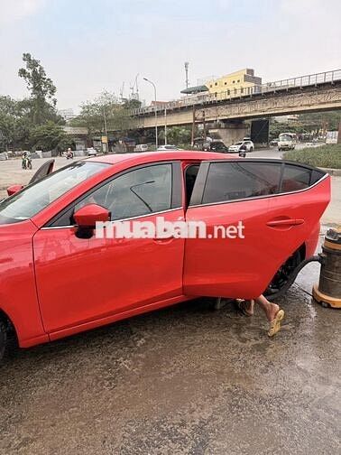Mazda 3 2015 Đỏ 14 vạn km