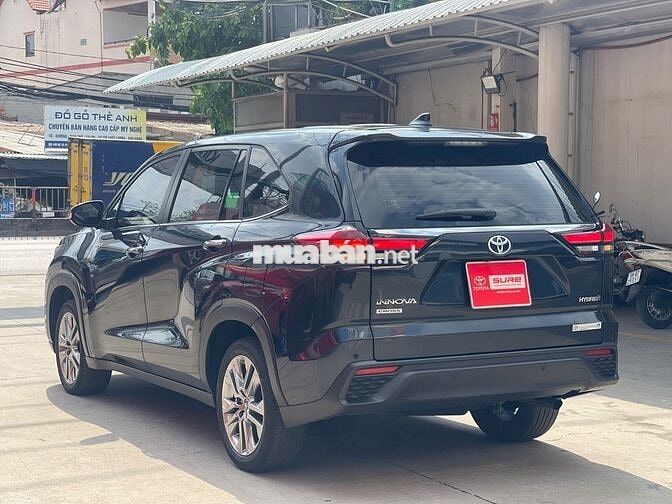 INNOVA CROSS HYBRID 2024 - XĂNG ĐIỆN - GIÁ TL