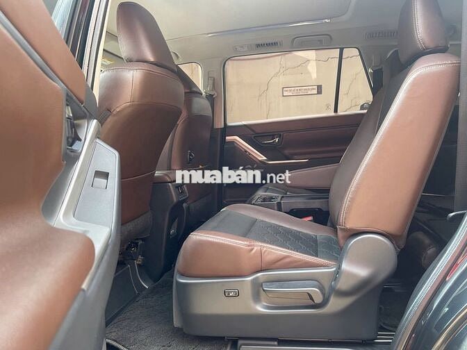 INNOVA CROSS HYBRID 2024 - XĂNG ĐIỆN - GIÁ TL