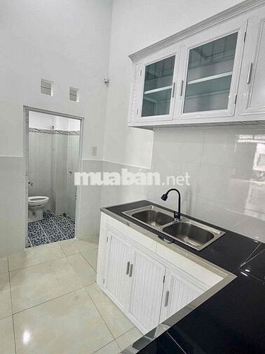 Bán nhà sau giáo xứ Bạch đằng và Trường lái xe