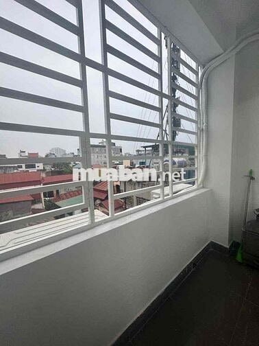 Bán CCMN Trường Chinh Ngã 4 Sở, Thoáng Đẹp Full Đồ gần Mặt Phố