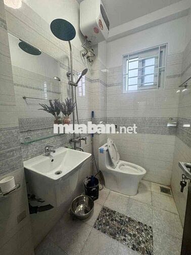 Bán CCMN Trường Chinh Ngã 4 Sở, Thoáng Đẹp Full Đồ gần Mặt Phố