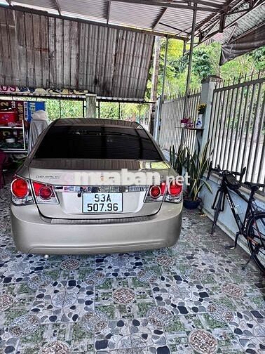 Chevrolet Cruze LT Vàng cát