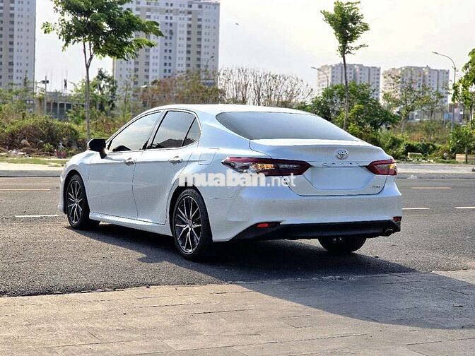 CAMRY 2.0Q 2022