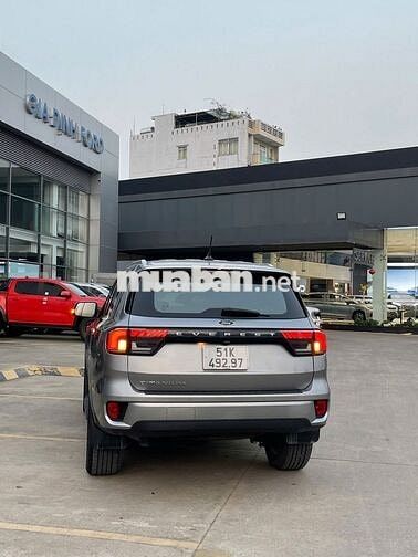 FORD EVEREST TITANIUM 1 CẦU 2022 – NỘI THẤT NÂU