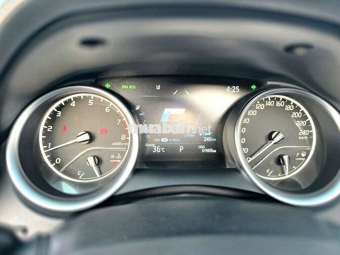 CAMRY 2.0Q 2022