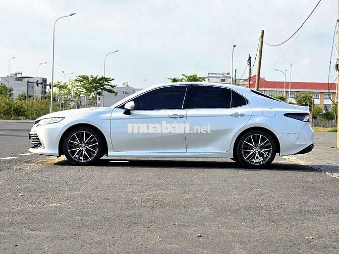 CAMRY 2.0Q 2022