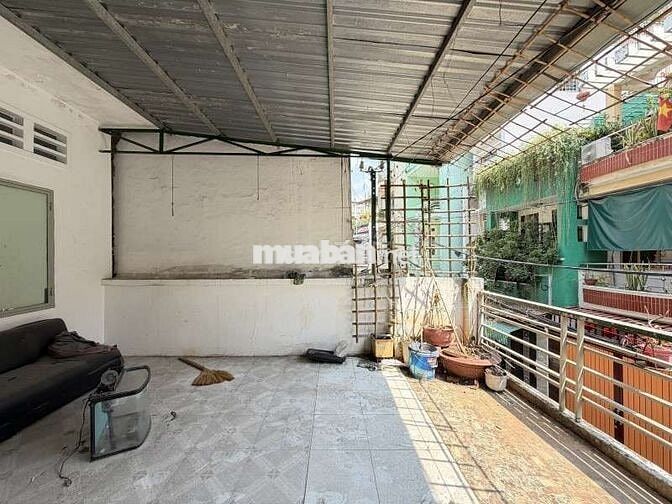 🏠HẺM XE HƠI GẦN MẶT TIỀN NGUYỄN KIỆM * 100 m2 ngang 4.4m giá 13.7 tỷ