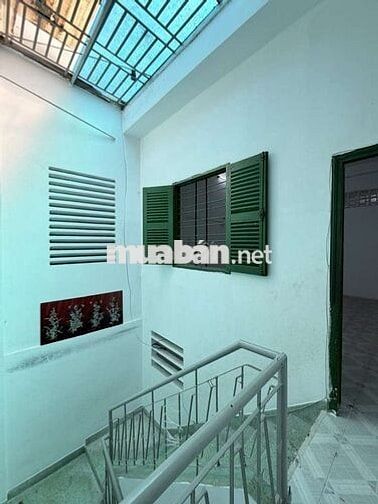 🏠HẺM XE HƠI GẦN MẶT TIỀN NGUYỄN KIỆM * 100 m2 ngang 4.4m giá 13.7 tỷ