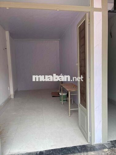 nhà mặt tiền 1mb + 10p, 10wc siêu rẻ
