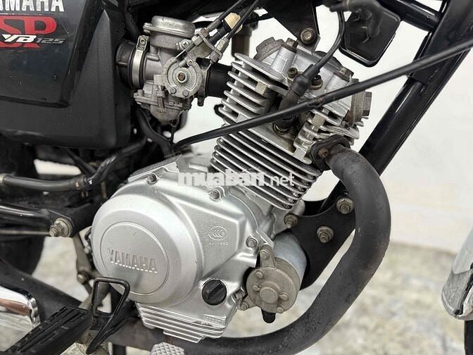 Yamaha YB125SP màu Trắng