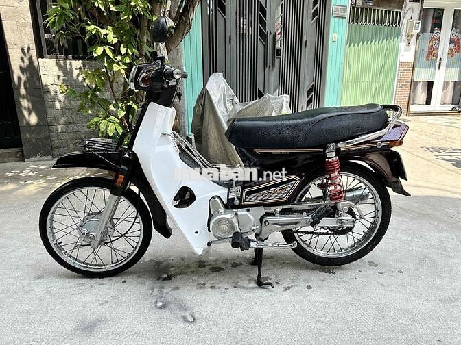 Honda Dream Đen, Trắng, Đỏ