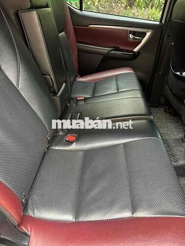 Toyota Fortuner Legender 2022 Trắng