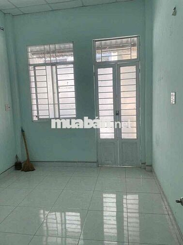 Nhà tại Lê Văn Lương. Cầu Long Kiển- Mới sửa, Nhận nhà ngay