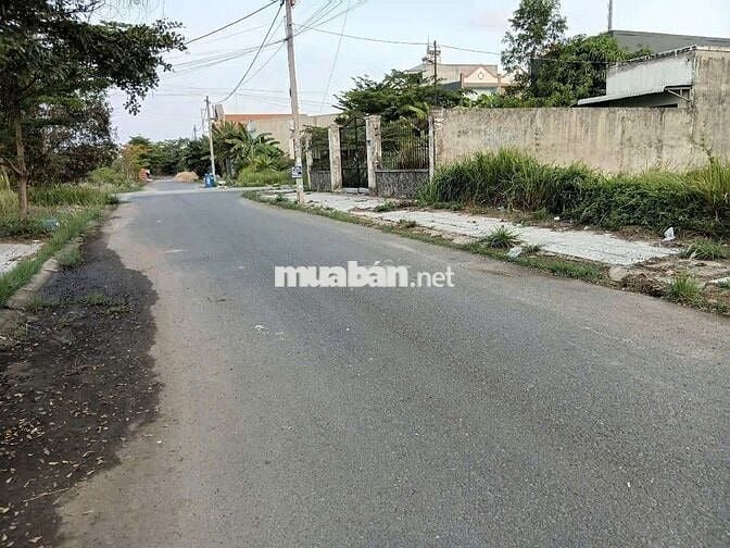 Đất 5 x 16m KDC Trần Anh, đường nhựa thông,2 phút đến chợ Mỹ Hạnh Nam